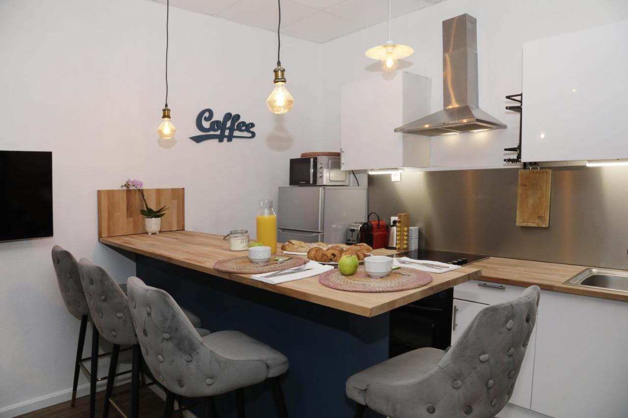 Suite Cosy Flat - Hyper-Centre Avec Sauna Privatif Senlis  Exterior foto